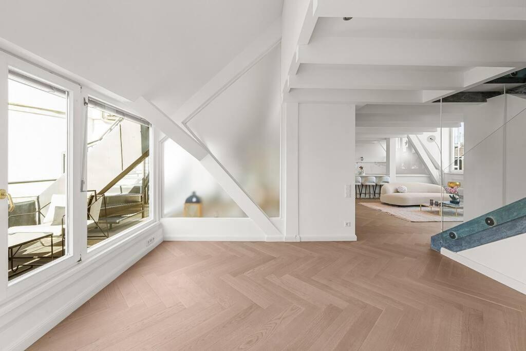 Designer Penthouse With Balcony * Wien